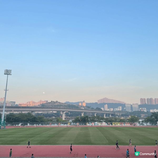大窩口公園景大窩口是葵青區的重要社區，這裡的大窩口公園佔地寬...