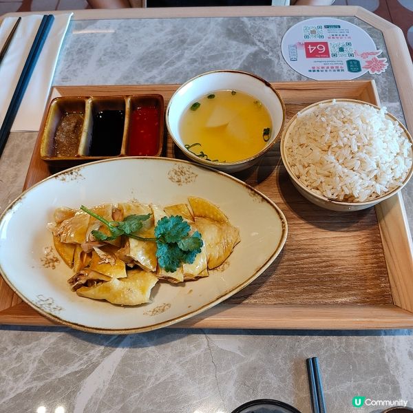 位於海港城海運大廈，近玩具反斗城🏙️望西九方向海景，不過外面...