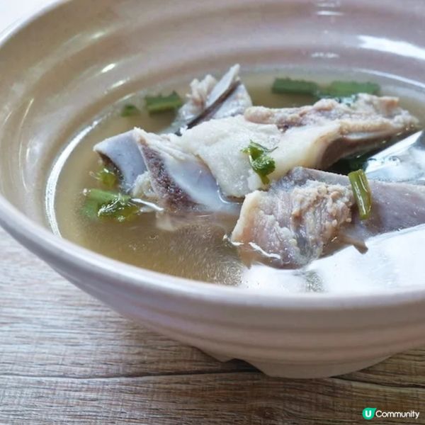 夏枯草雙豆豬腱湯功效：清熱平肝，除煩解鬱