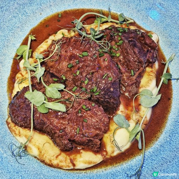 慶祝🎉一流🌌星空🌠主題🍽️餐廳