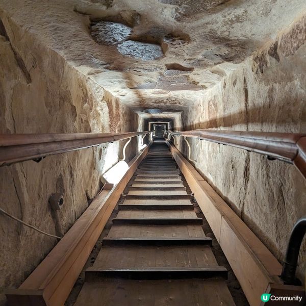 🛣️ 我們終於相遇了 - 胡夫金字塔 🏜️