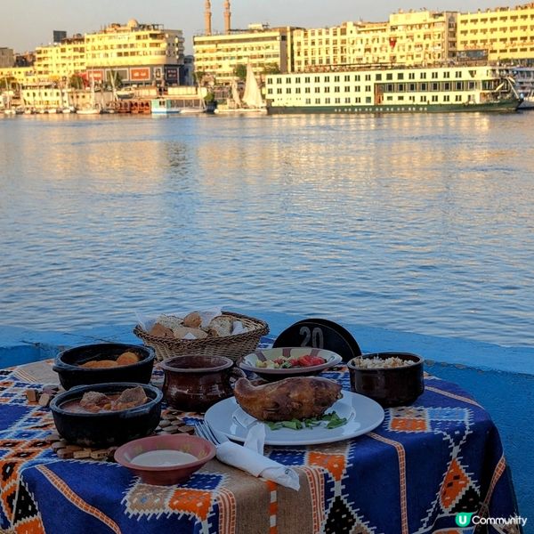 🐤在Aswan的美食沙漠中遇上King Jamaica