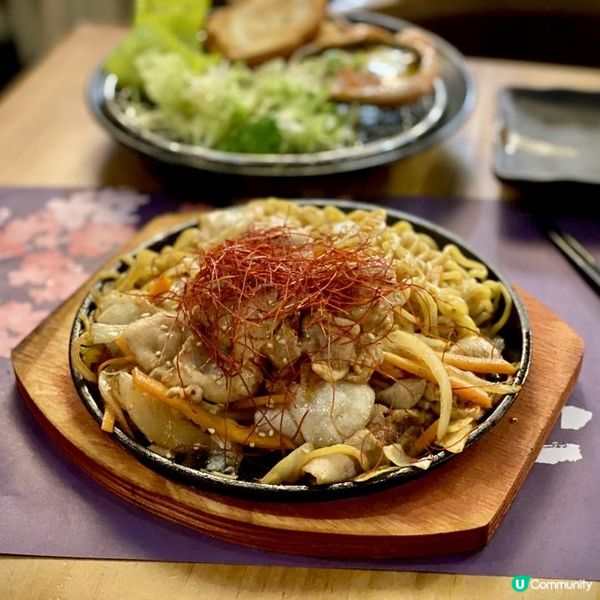 主打創意日式料理小品🦀