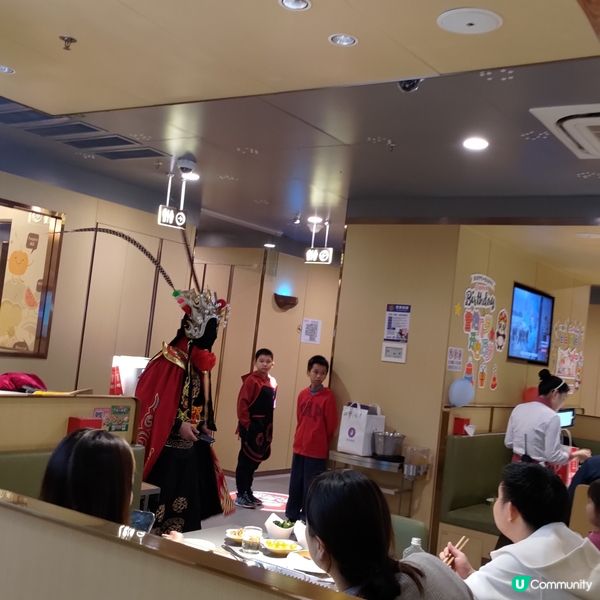 ## 深圳必食海底撈火鍋🔥竟然有川劇變臉表演睇🤩💜