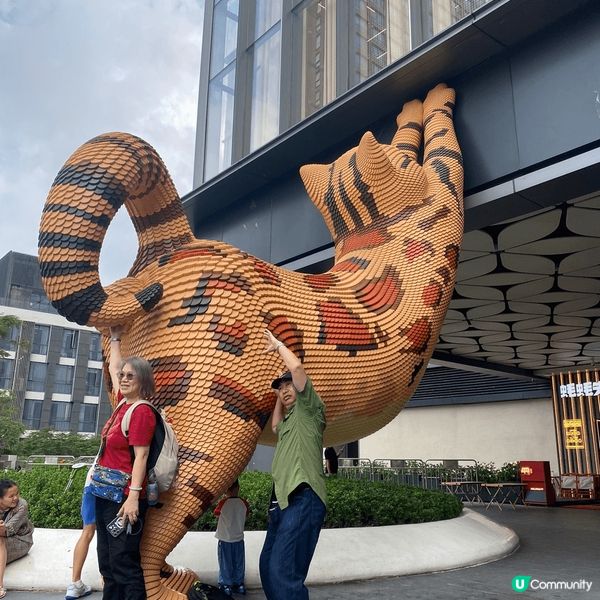 坂田萬科廣場的日與夜，輕輕鬆鬆一次過滿足晒我。
