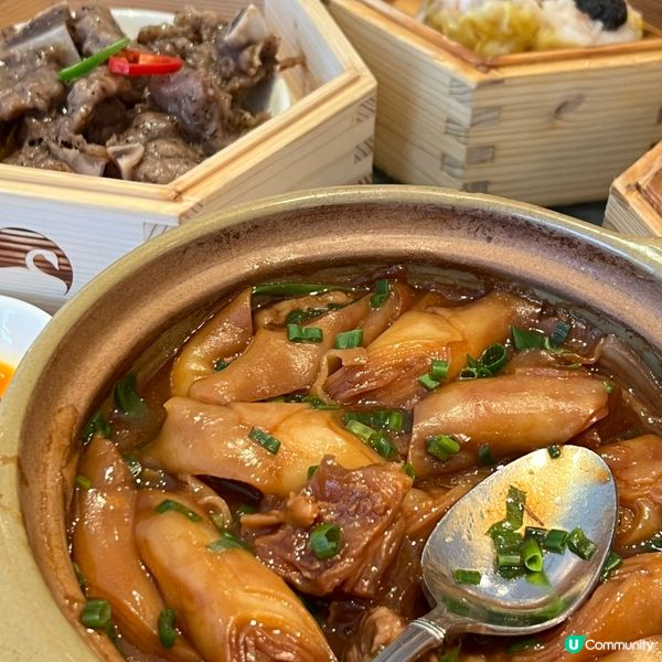 輕倚靜美江岸,品嘗特色佳餚｡