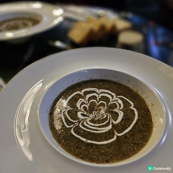 置身英倫般 品嘗威靈頓牛