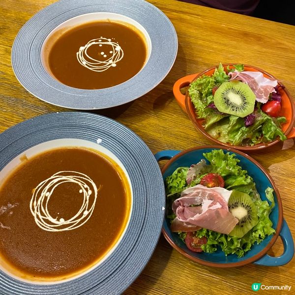 海之戀商場西餐廳👩🏻❤️👨🏻💕自家製芝士蛋糕🍰