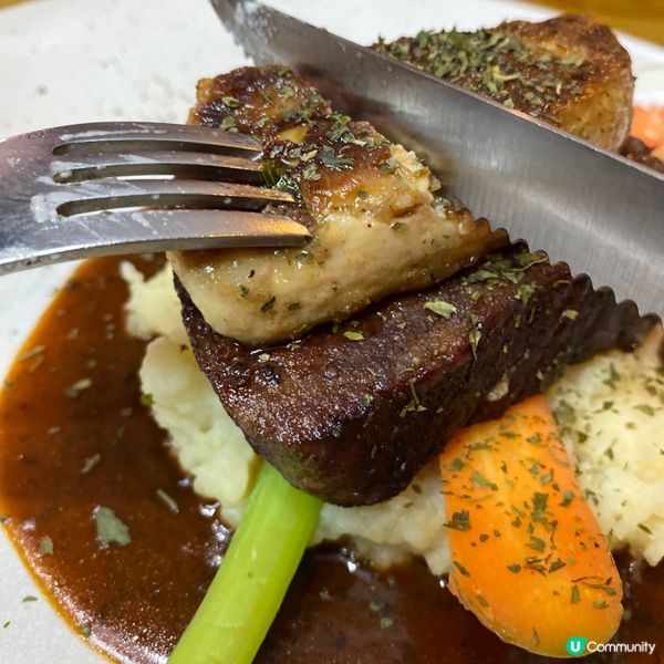 海之戀商場西餐廳👩🏻❤️👨🏻💕自家製芝士蛋糕🍰