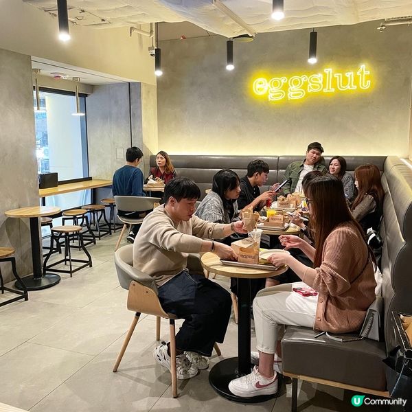 銅鑼灣•人氣美國三文治 爆蛋汁Burger