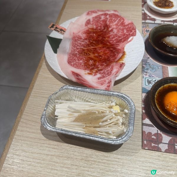 肉之日當然就是要放開肚皮 大口吃肉 飽腹大滿足