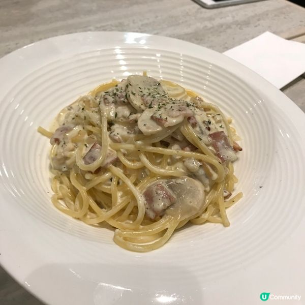 曾經同朋友去過將軍澳呢間西餐廳,