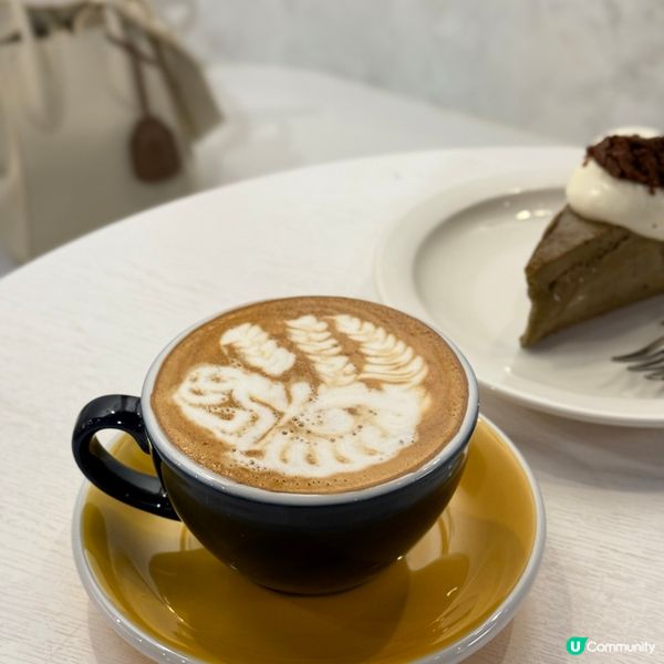 希慎新開勁流心焙茶芝士蛋糕 超靚拉花