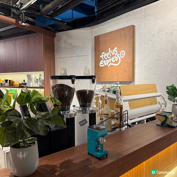 希慎新開勁流心焙茶芝士蛋糕 超靚拉花