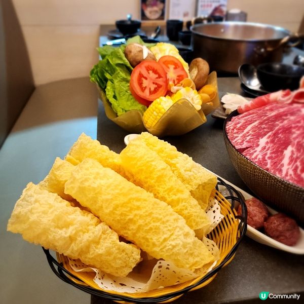 親子火鍋店❣️龍蝦刺身+龍蝦火鍋湯底正