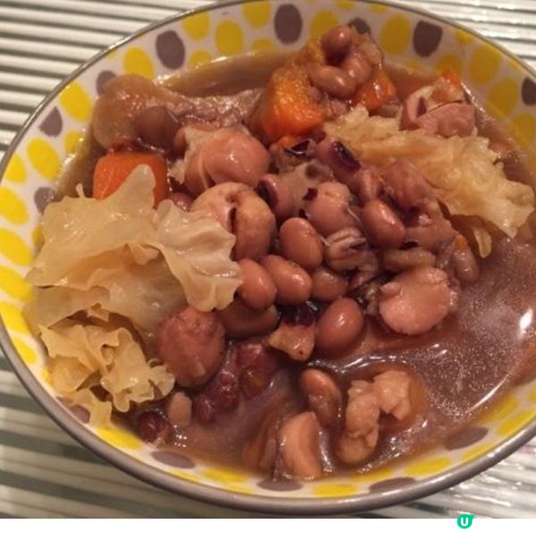 紅蘿蔔雜豆湯

