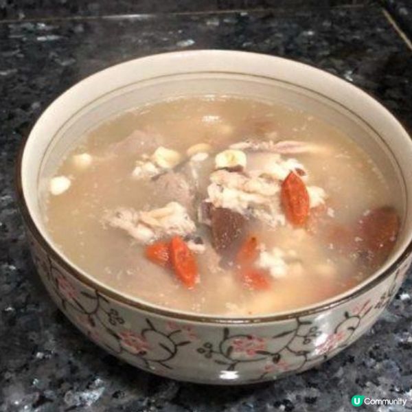 淮山蓮子茨實牛鰍魚瘦肉湯
