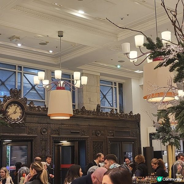 Selfridges Oxford Circus (II)