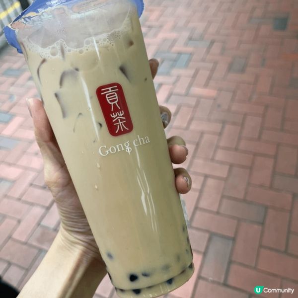 圖一在油麻地彌敦道貢茶茶店，我在彌敦道番工日日經過也飲一杯佢...