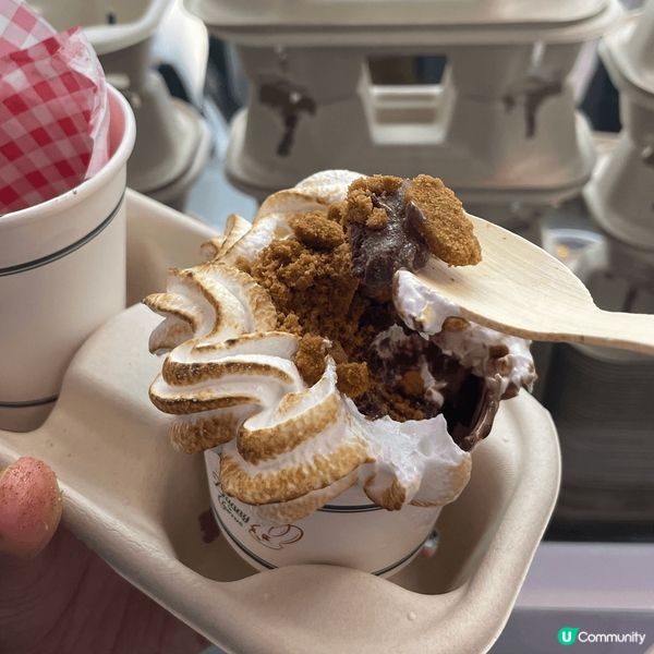 Churros 炸到好脆身,肉桂粉同砂糖, 平均撒滿係上面,...