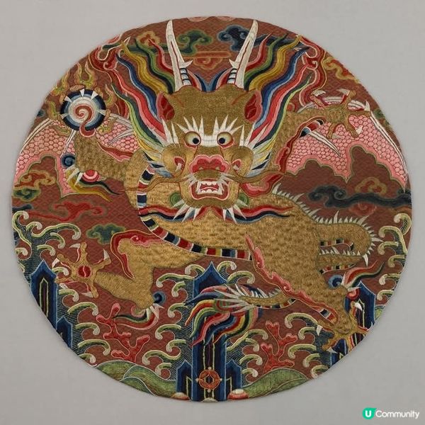 香港故宮理大合作中國紡織藝術
中心