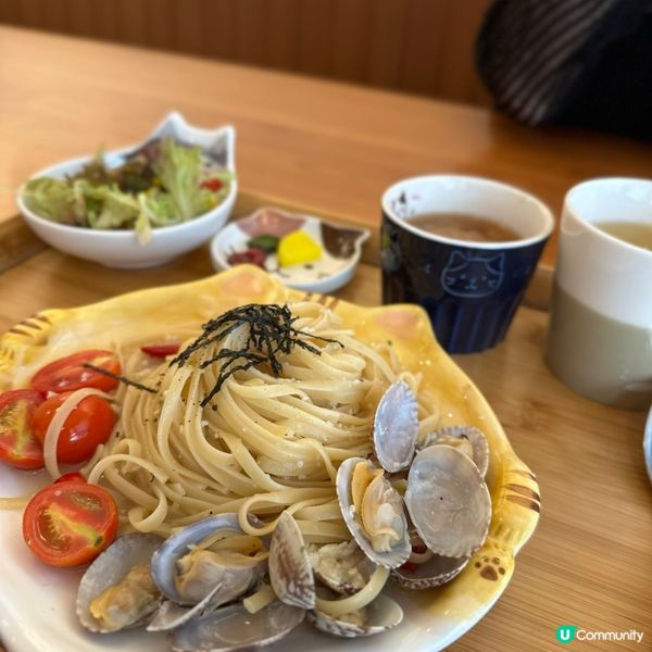 貓咪主題日式定食店