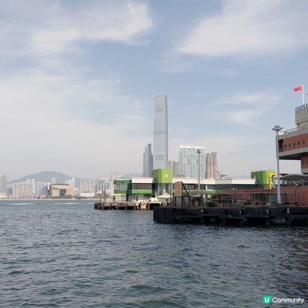 ## 香港島遊打卡必去🔥港澳碼頭超靚維多利亞港景色📸💜