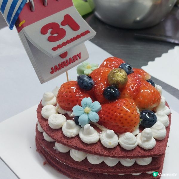 觀塘工廈泡製紅絨蛋糕