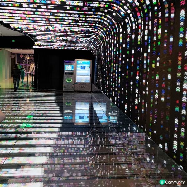 深圳寶安區必去打卡熱點🔥歡樂海灣摩天輪設計充滿科幻感🎡