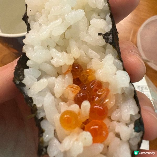 7仔三文魚子飯團🍣 $29兩個抵到爆💥