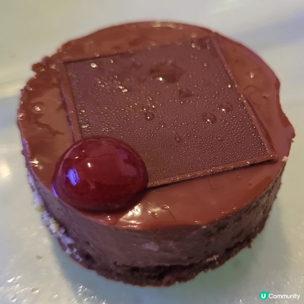 Raspberry chocolate mini tart
