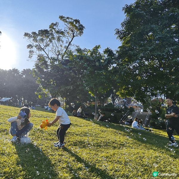 聖誕日間天氣和暖，最啱去野餐。住新界西，近近哋去元朗公園。元...