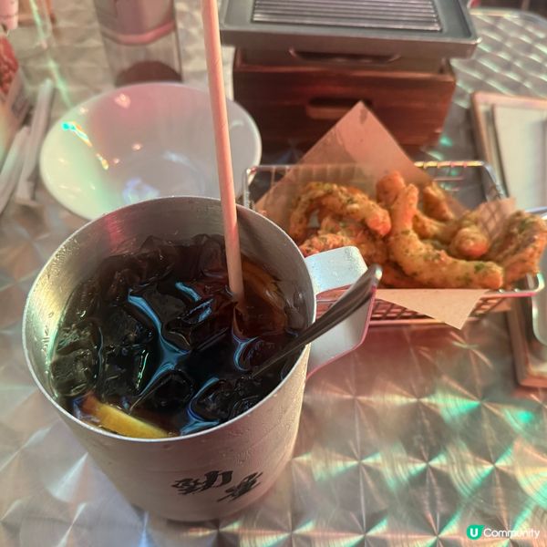 出糧日就是大杯喝酒 大口吃肉