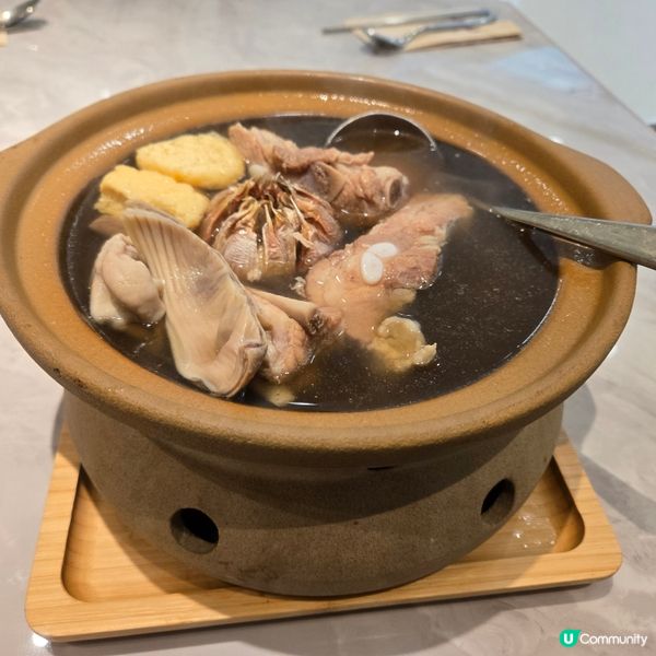 好好味的肉骨茶，潟好濃，肉好淋，仲有胡椒香。