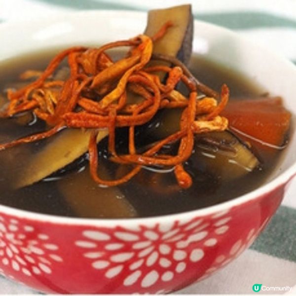 蟲草花椰子海底椰湯