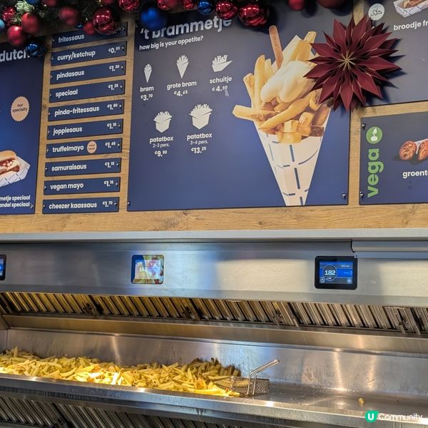 🐤荷蘭薯條名店 Bradm Ladage 薯條 🍟
