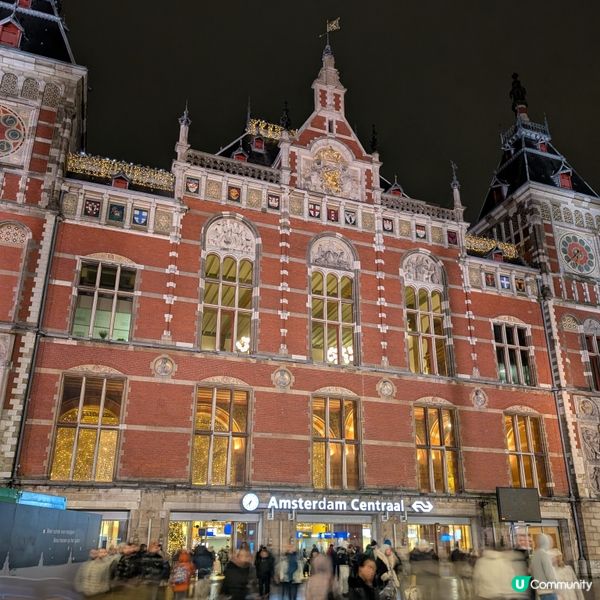 🐤荷蘭歷史建築阿姆斯特丹中央車站
