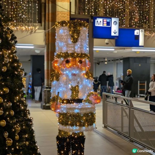 🐤荷蘭歷史建築阿姆斯特丹中央車站
