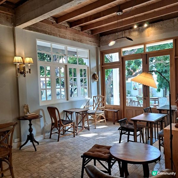 【Café Arte（清邁。泰國）】｜歐陸住宅復古Café