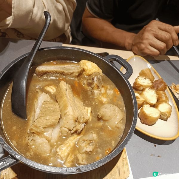 上星期在屯門，蘇媽蘇媽食羊腩煲，肉骨茶（無限添飲）,抵食又好...