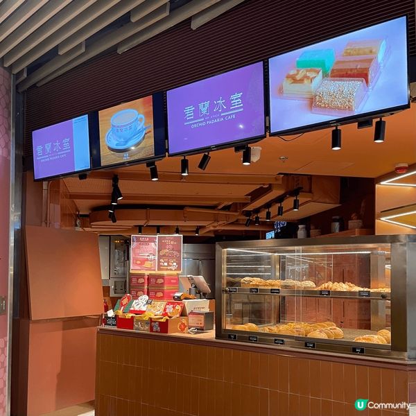 餐廳超近地鐵站, 食物種類多元化亦經濟實惠, 每日6點前仲有...