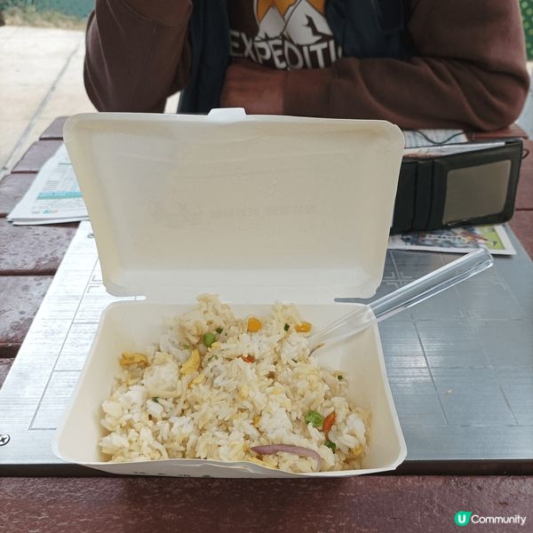 大快活的鶏及魚都是大眾化口味,夠貼地,麥當奴的優惠也很慳家