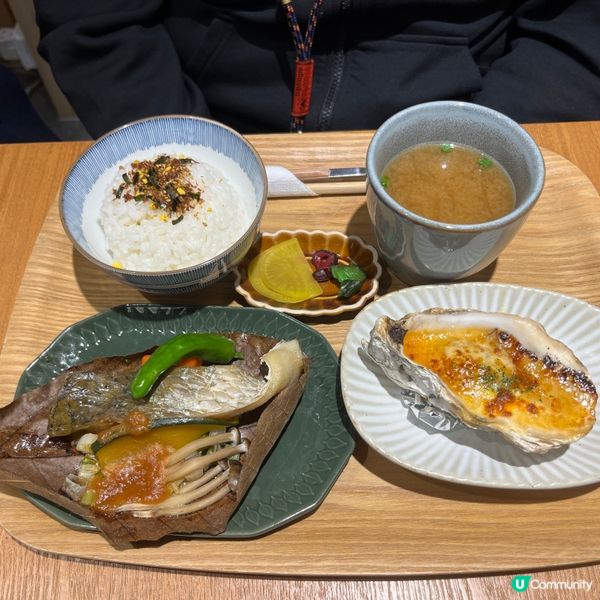 ## 🎌豪食日式餐廳！😋