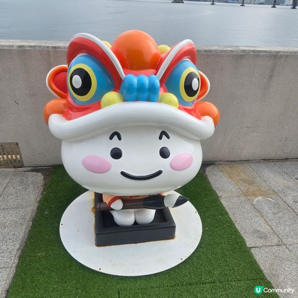 散步中的小精靈