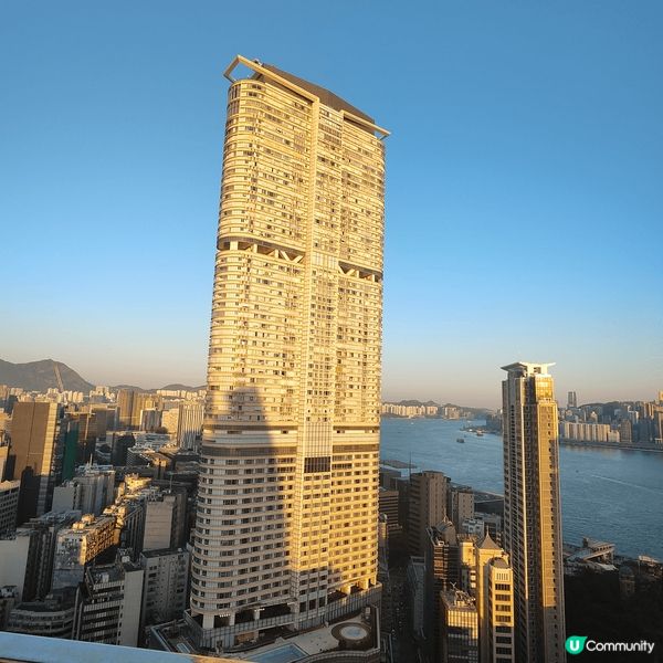 位於isquare 30樓南海一號內嘅eye bar, 下午...