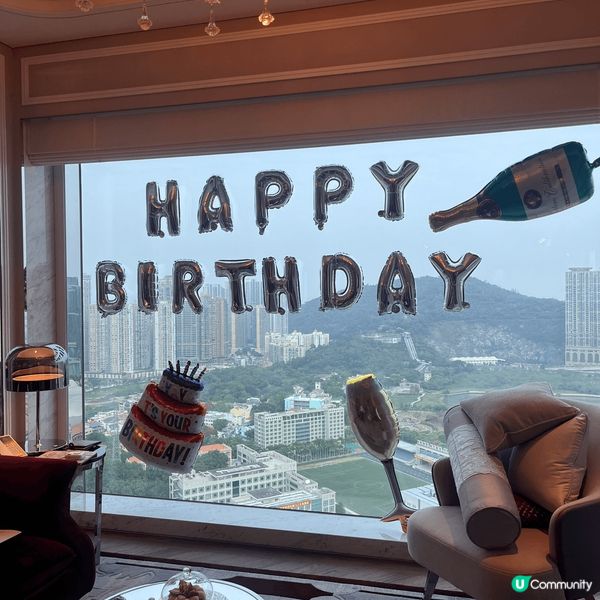 澳門萊佛士酒店慶祝生日 酒店管家免費佈置房間 準備蛋糕以及水...