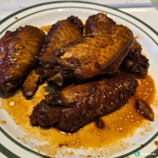 春田冰室😄豬扒酸酸辣辣米線😋