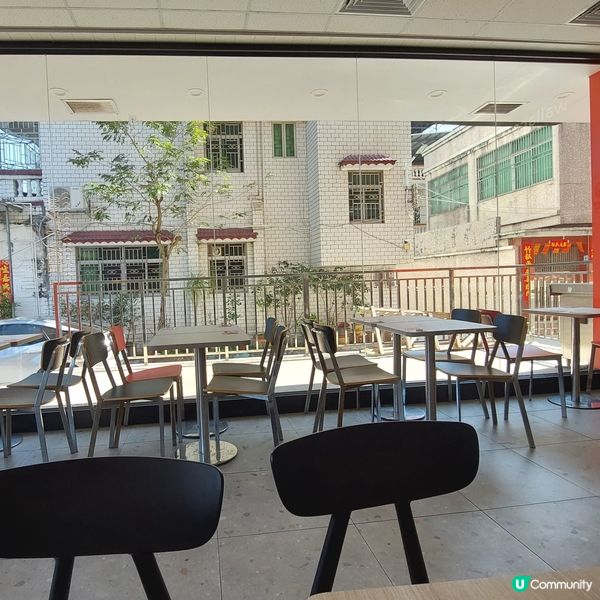 華萊士漢堡炸雞店