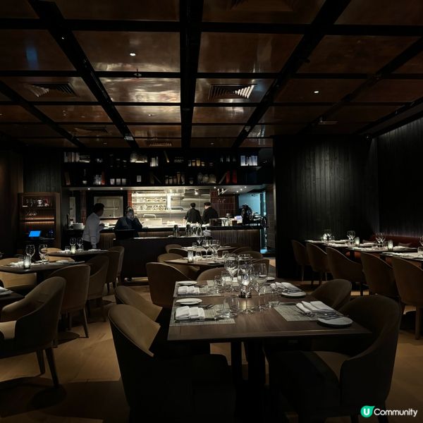 情人節慶祝好去處😚中環型格高質扒房🥩熟成牛扒必點