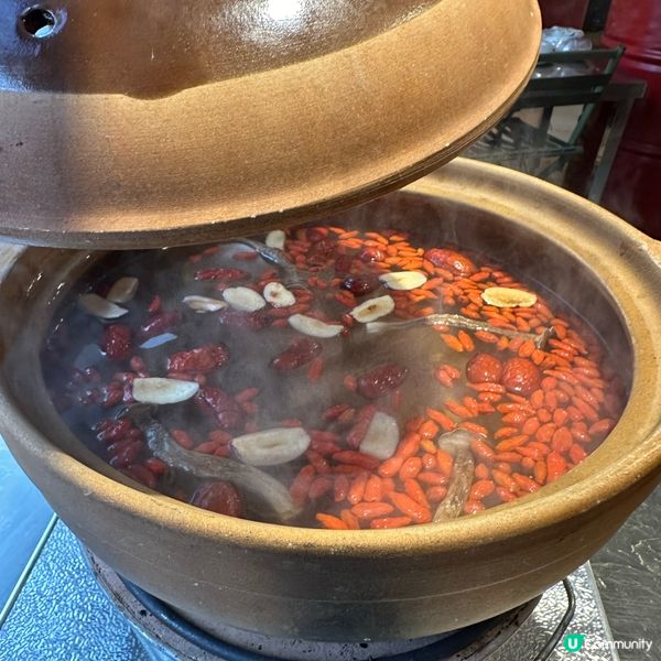 深圳性價比高三斤雞炭爐雞煲